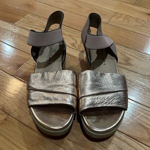 Naked Feet Rose Gold Sandals - Barely Worn